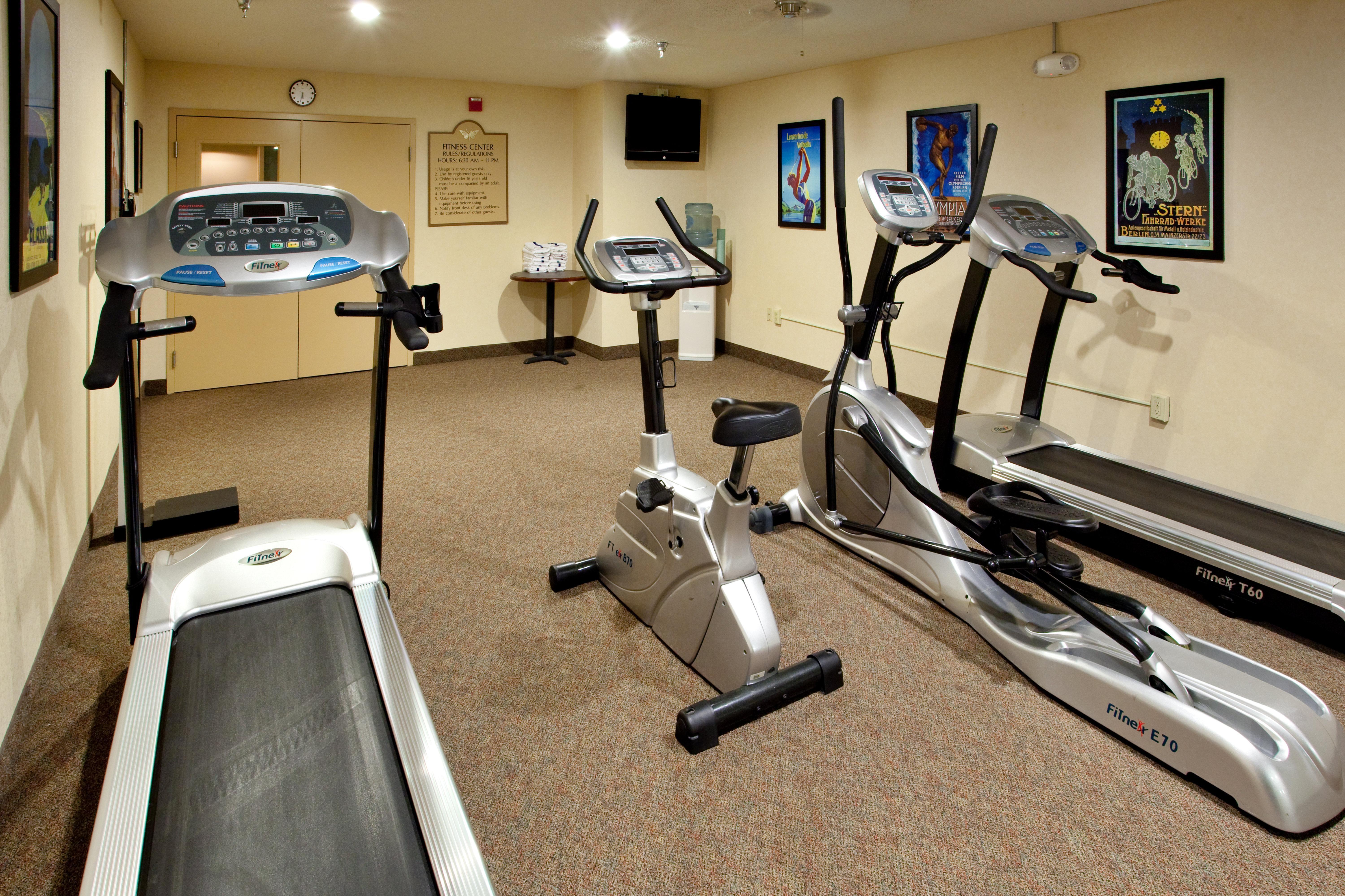 Wingate By Wyndham Waynesboro Hotel Bagian luar foto