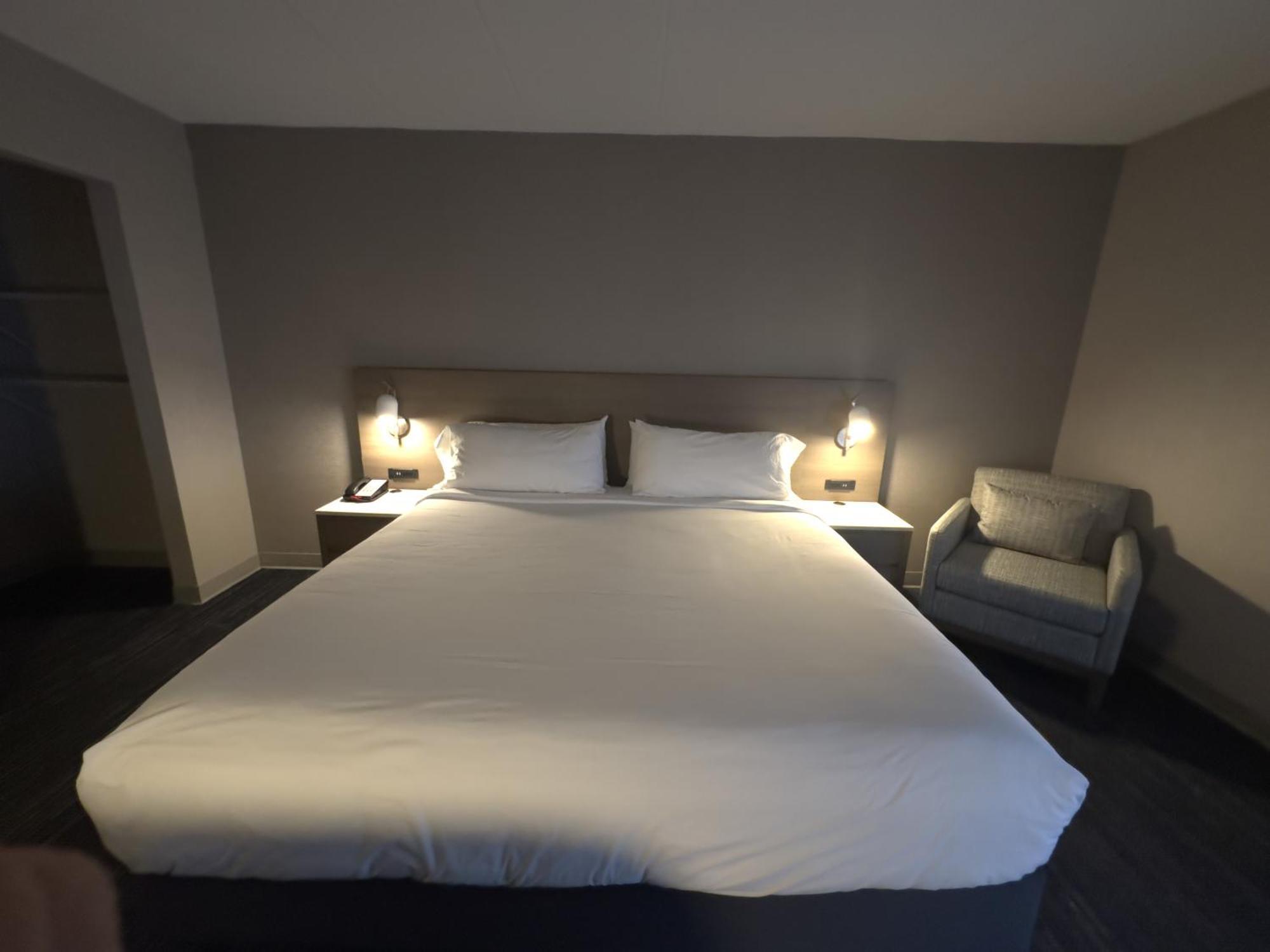 Wingate By Wyndham Waynesboro Hotel Bagian luar foto