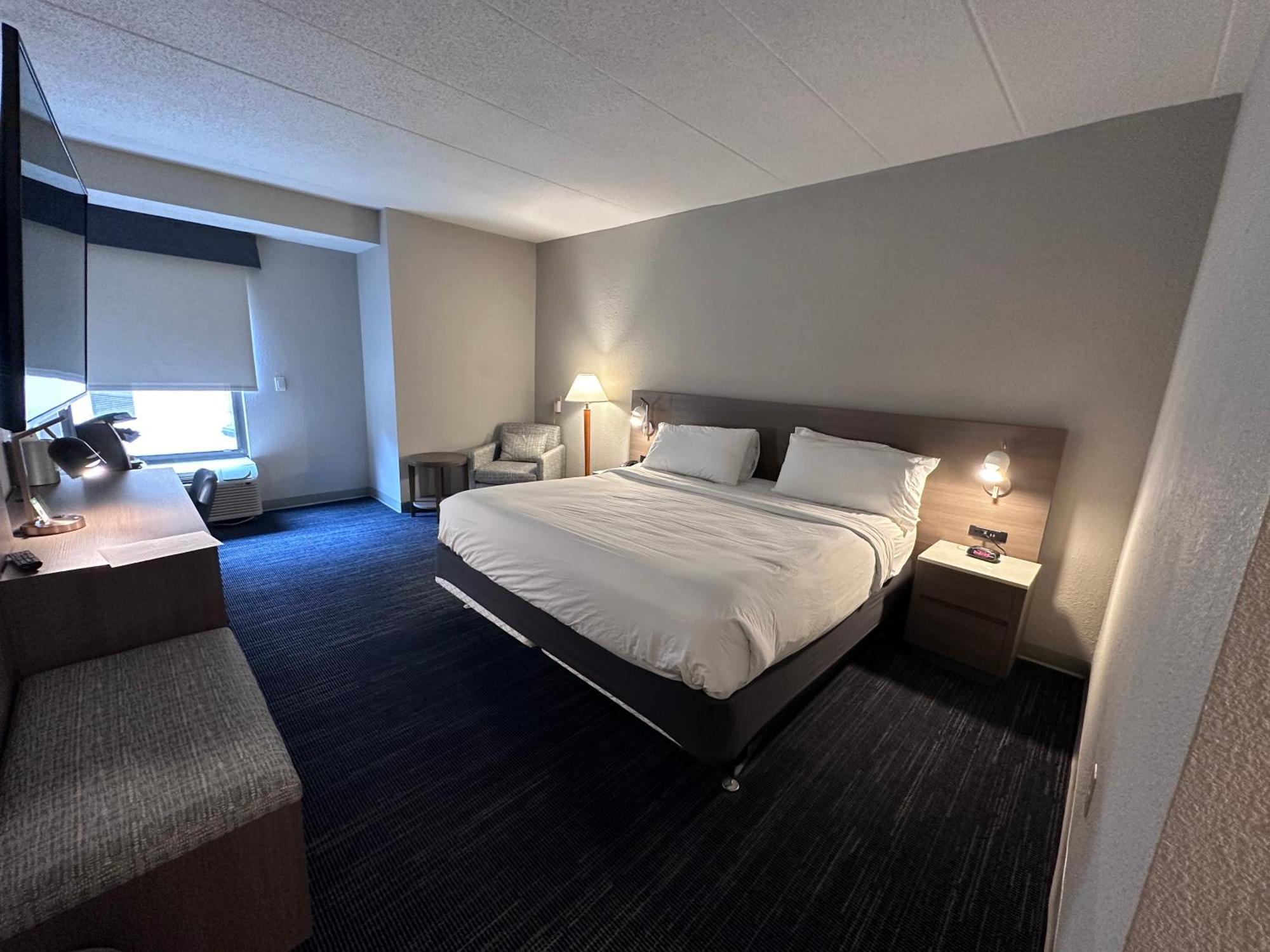 Wingate By Wyndham Waynesboro Hotel Bagian luar foto